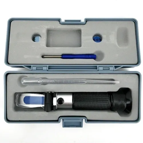 Refractometer