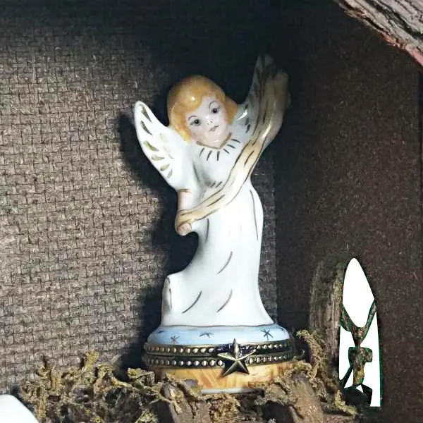 12 Piece Nativity Set Limoges Box by Rochard™ - Satin Finish
