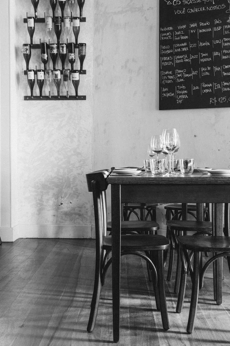 LIBÔ COMIDA E VINHO