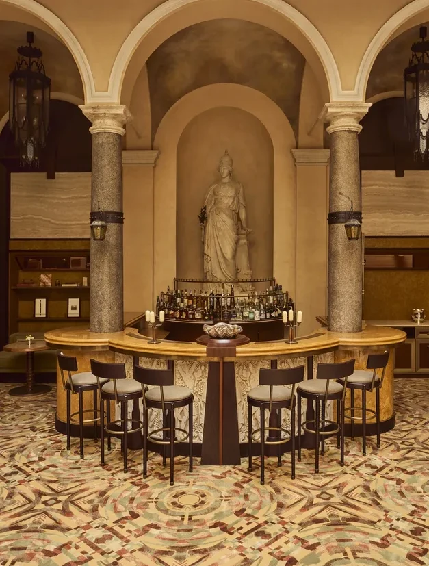 La Minerva Bar