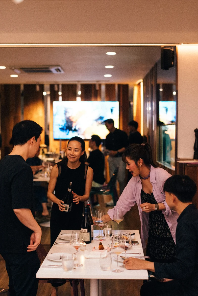 MUST Wine Bar