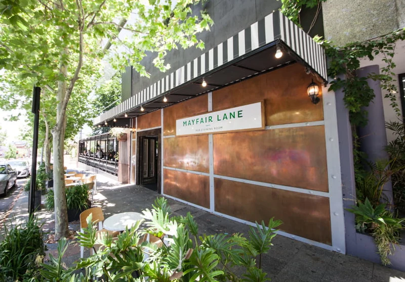 Mayfair Lane Pub & Dining Room