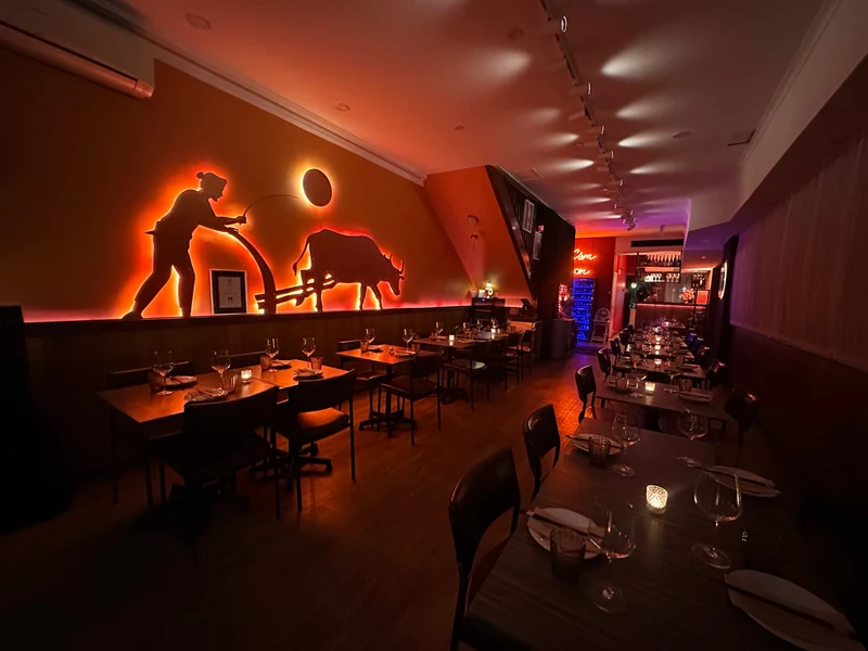 Bay Hong Food + Wine