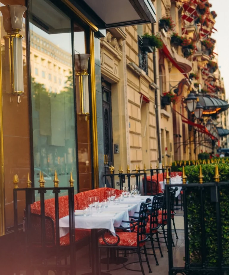 Le Relais Plaza