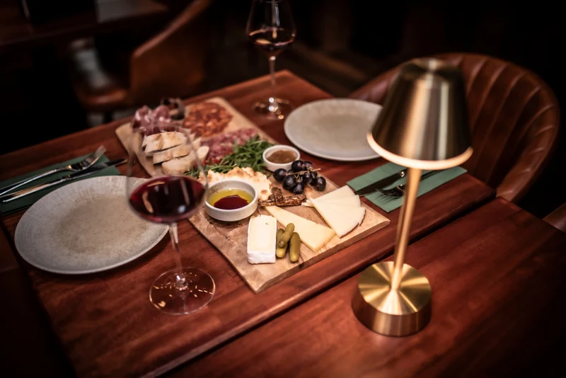 Cask and Vine