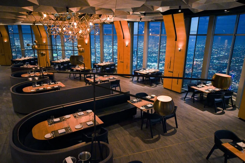 71Above Restaurant