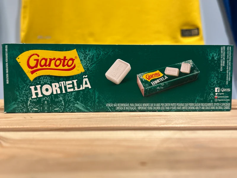 Chewing-gum à la menthe - ( Bala Pastilha de Hortelã )- GAROTO - 17g