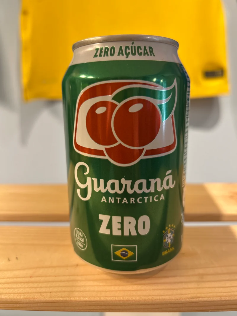 Soda brésilien au Guaraná sans sucre (Guaraná Antarctica zero) – 3 x 330ml